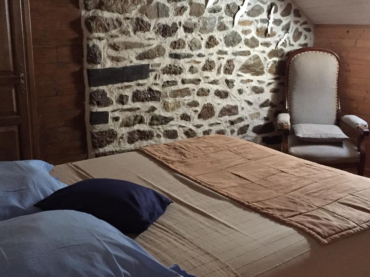 Gites Au Clos Du Lit Saint-Aaron Dış mekan fotoğraf